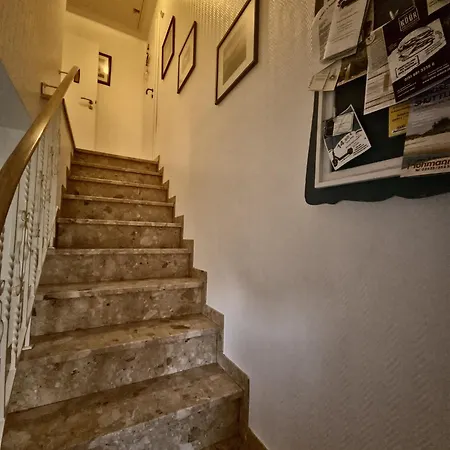 Apartment Liekedeeler *
